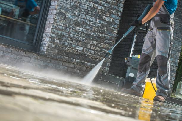 Best Gutter Cleaning  in Akwesasne, NY